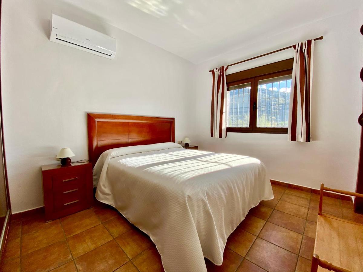 Apartamentos Cedro Alto Benaojan Ngoại thất bức ảnh